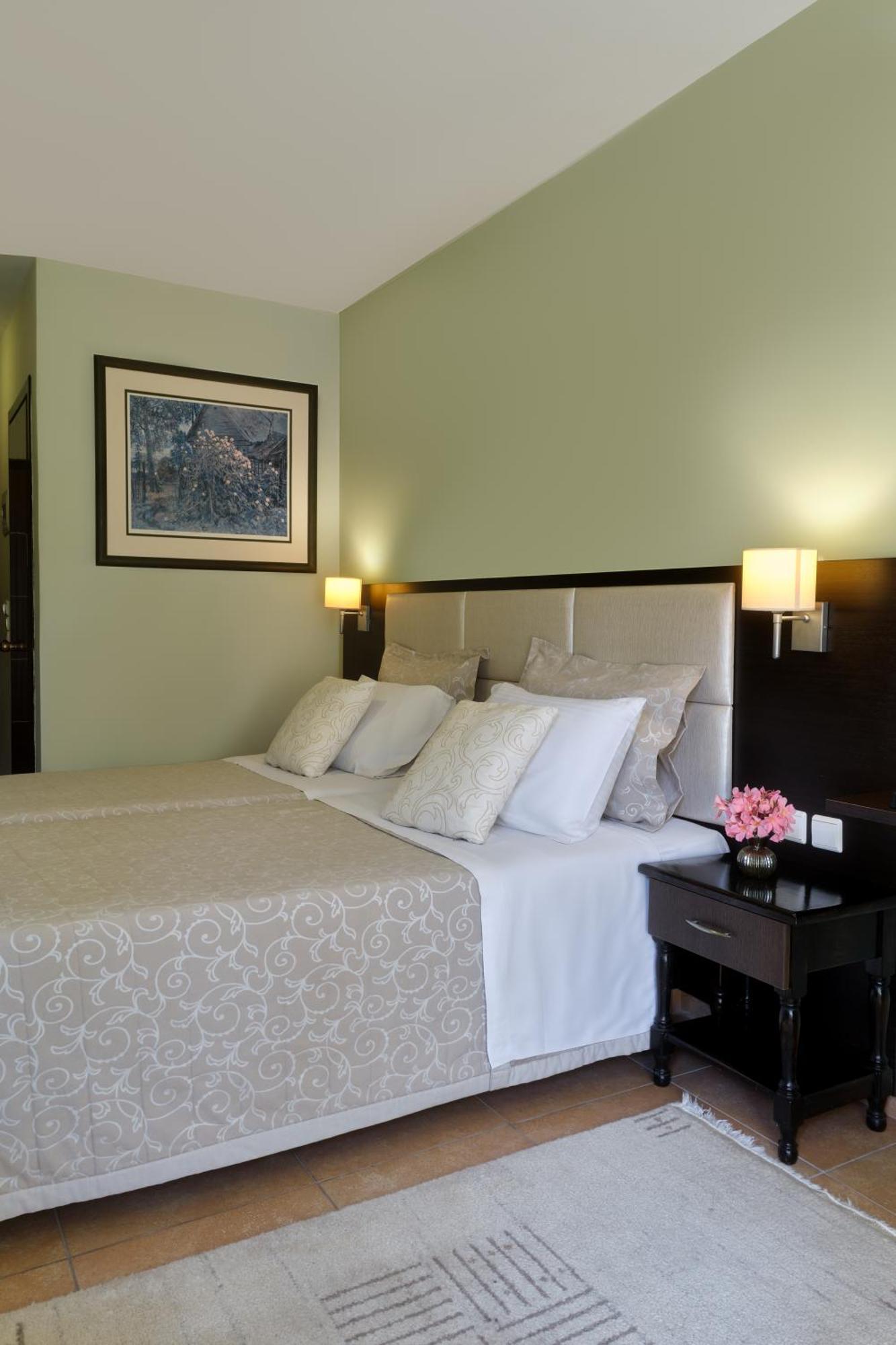 Aphrodite Hotel Mithymna Room photo
